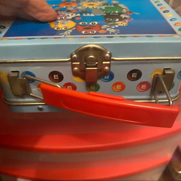 Vintage M&M Brand Collectible Miniature Lunch box - Picture 6 of 6